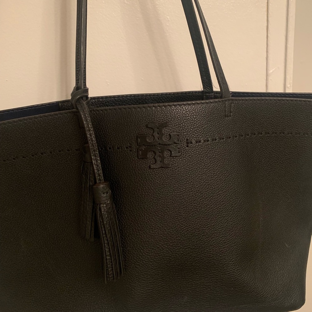Tory Burch black leather Mcgraw tote!